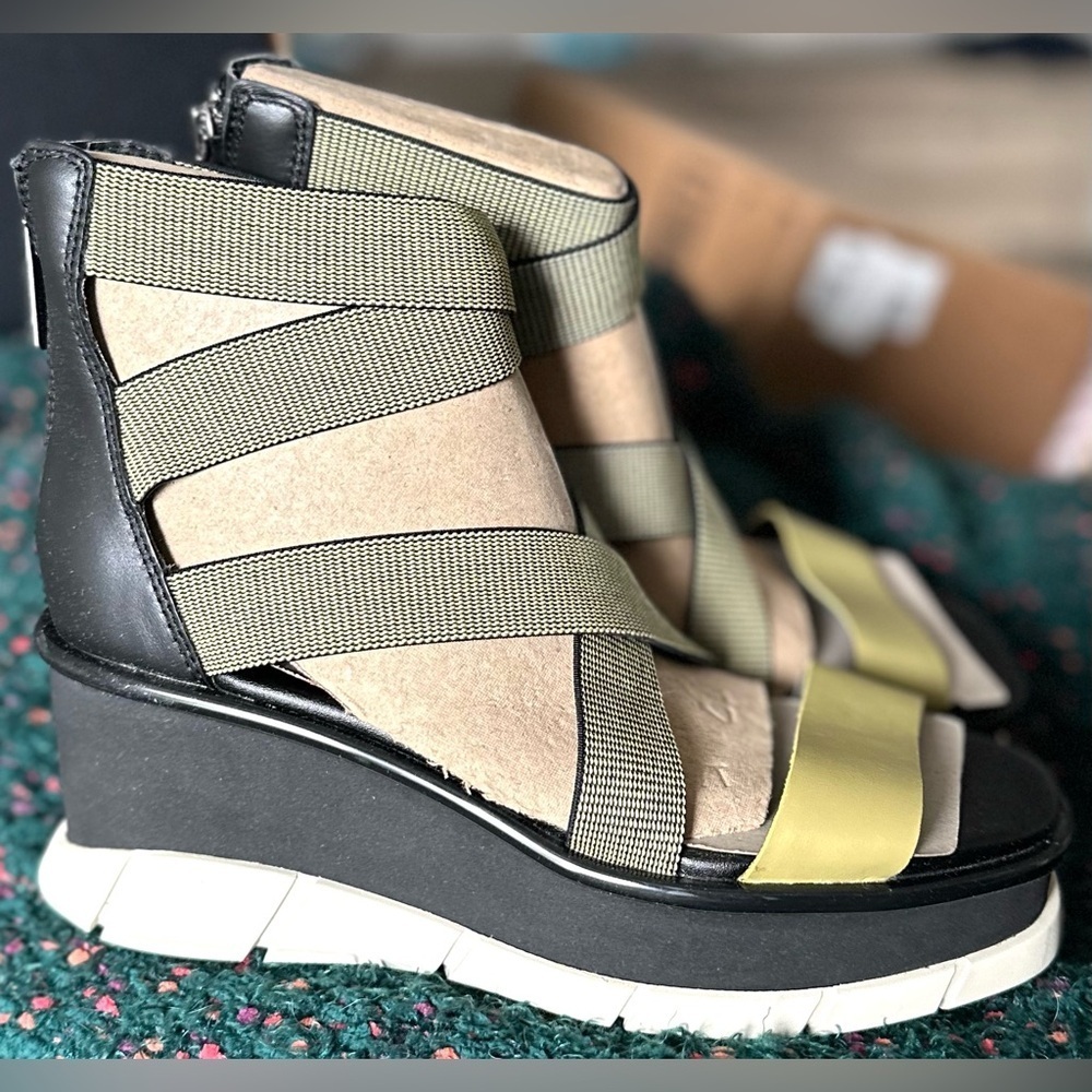 Sorel Joanie III Sport Wedge Sandals Olive NWT 7.5 Comfort Platform - Picture 4 of 14